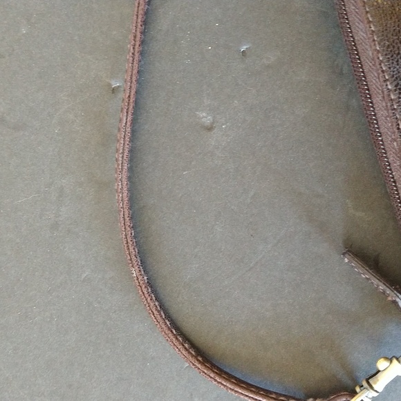 VGUC. Vintage Strada wristlet. - Picture 5 of 7